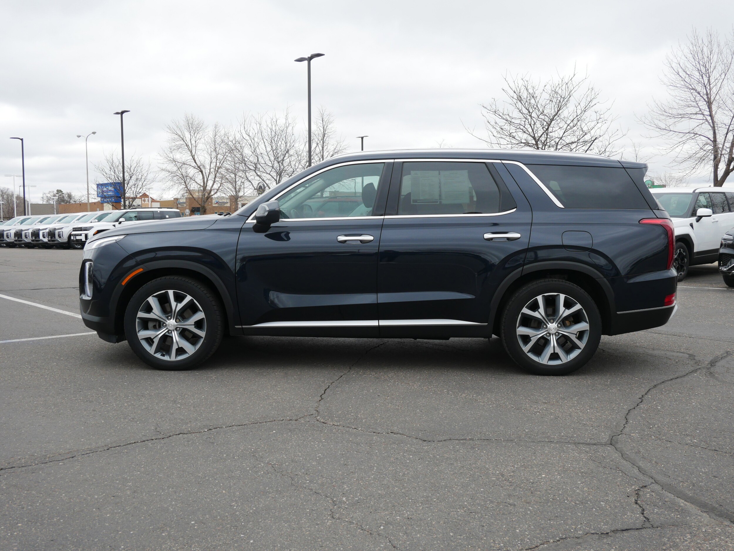 Used 2021 Hyundai Palisade SEL with VIN KM8R3DHE3MU243477 for sale in Waite Park, Minnesota