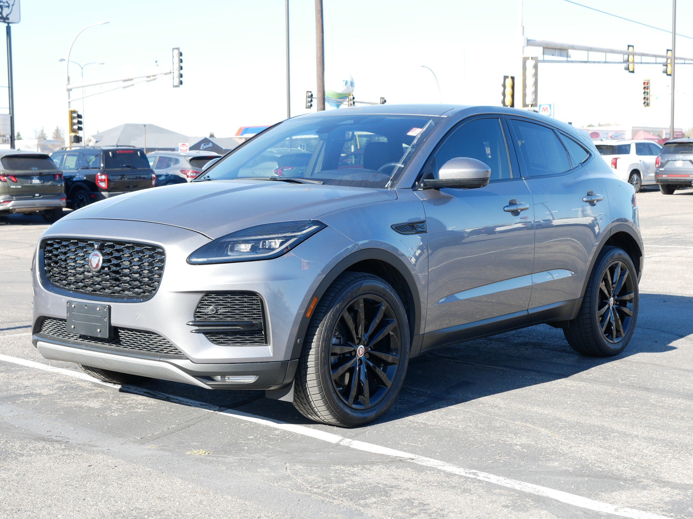 2021 Jaguar E-Pace SE's photo