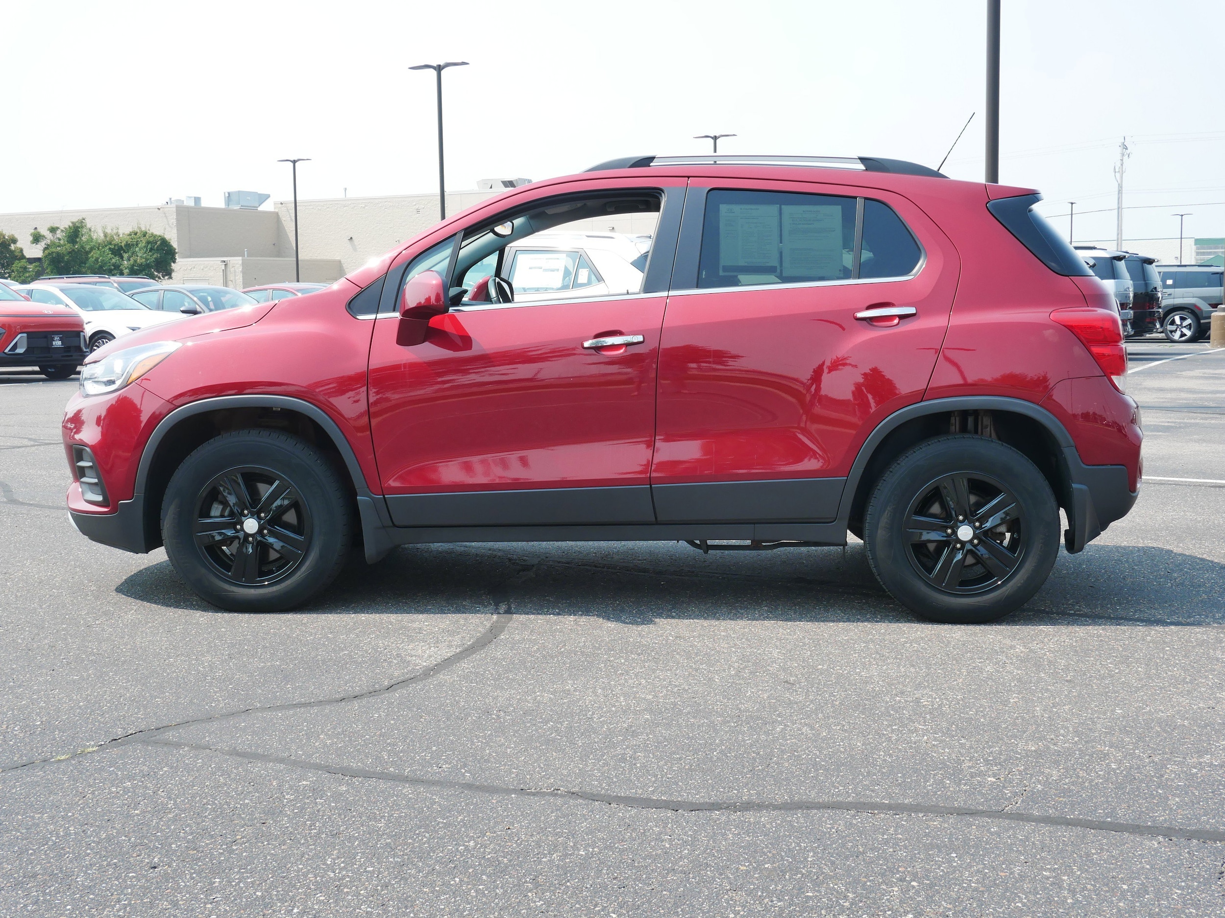 Used 2020 Chevrolet Trax LT with VIN 3GNCJPSB3LL128880 for sale in Waite Park, Minnesota