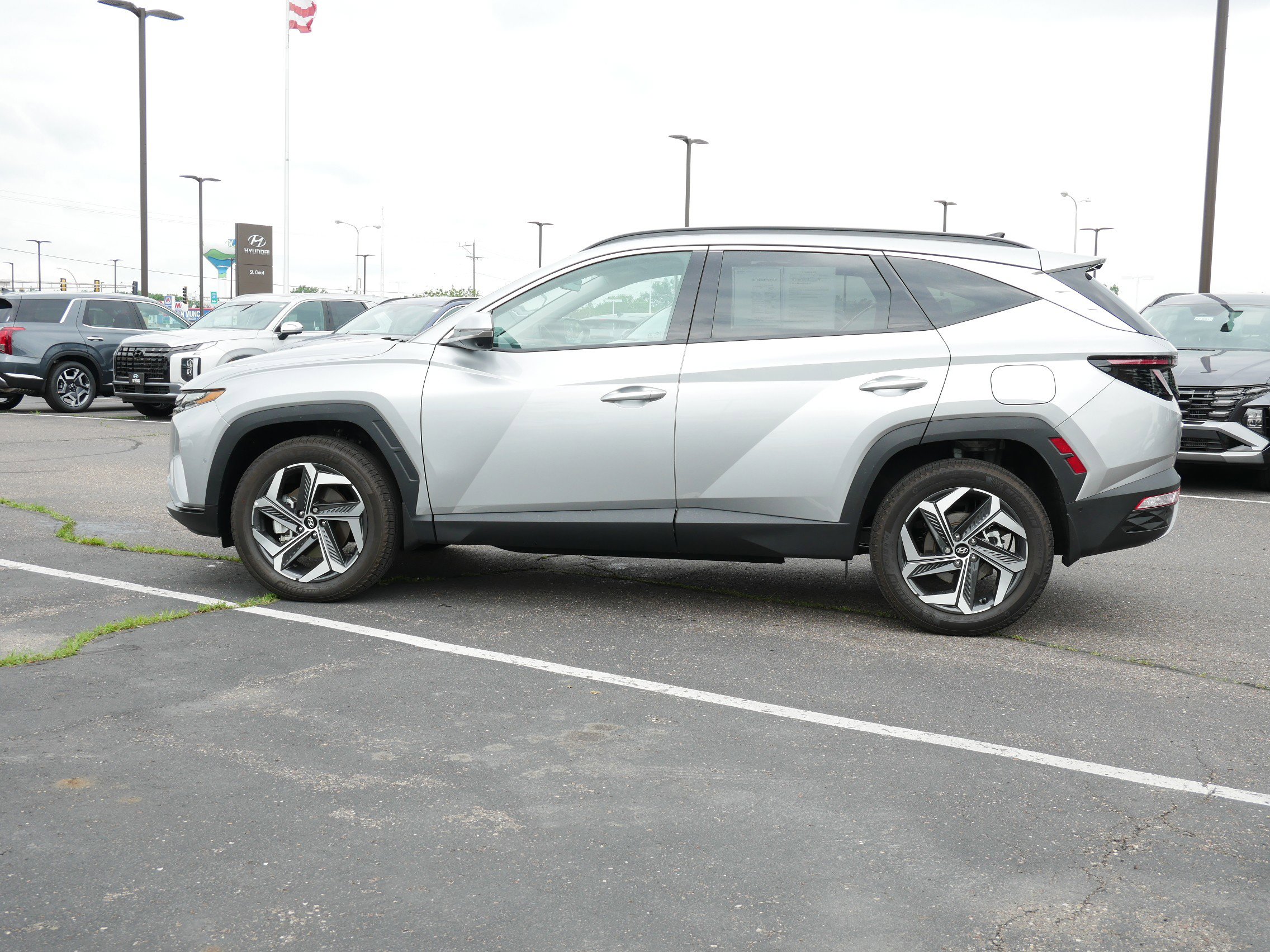 Certified 2024 Hyundai Tucson Limited with VIN 5NMJECDE0RH411912 for sale in Waite Park, Minnesota