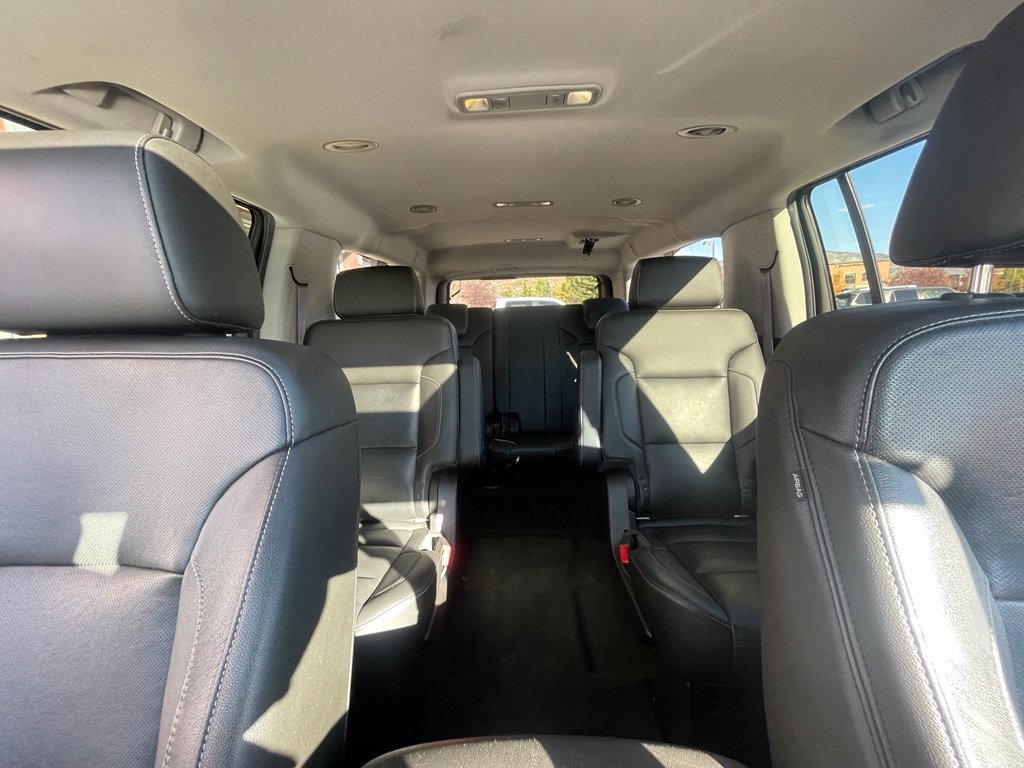 2017 Chevrolet Suburban Premier - Photo 19