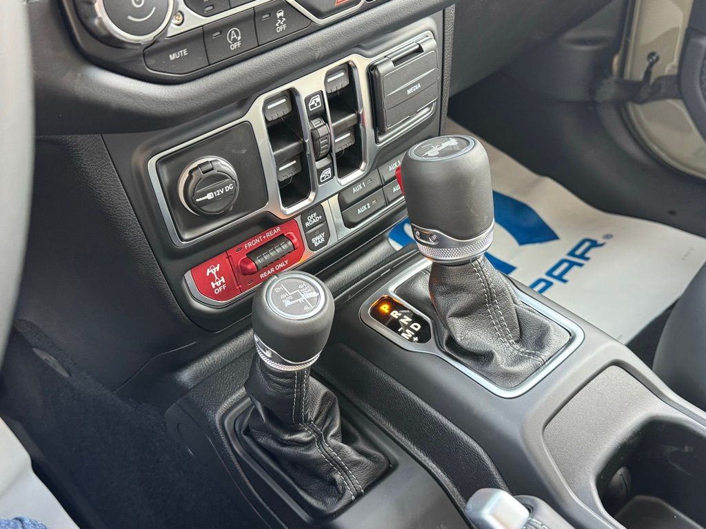 2026 Jeep Wrangler 4-Door Rubicon X - Photo 8