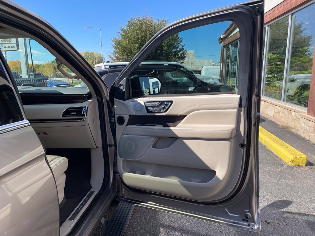 2020 Lincoln Navigator Reserve L - Photo 22