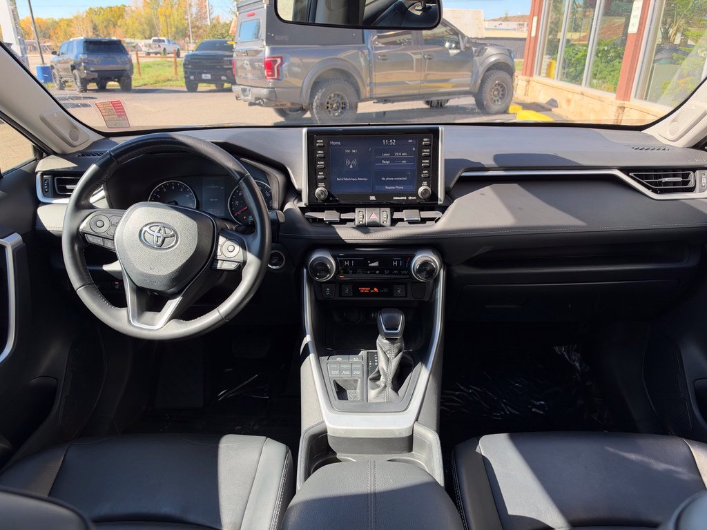 2019 Toyota RAV4 XLE Premium - Photo 26