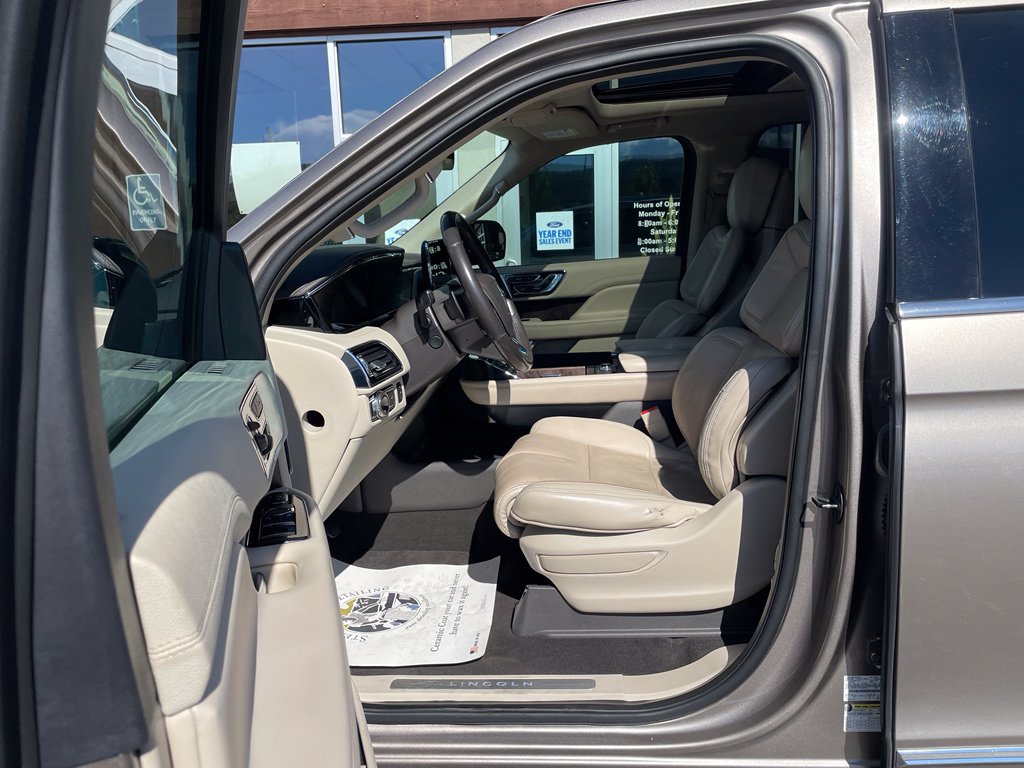 2020 Lincoln Navigator Reserve L - Photo 12