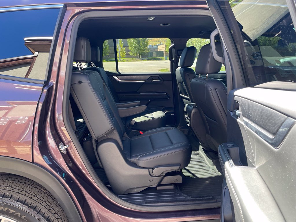 2025 GMC Acadia Elevation - Photo 19