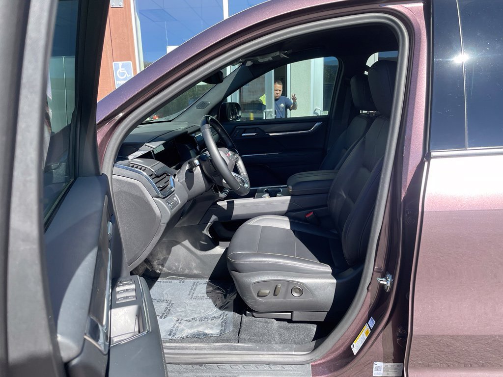 2025 GMC Acadia Elevation - Photo 13