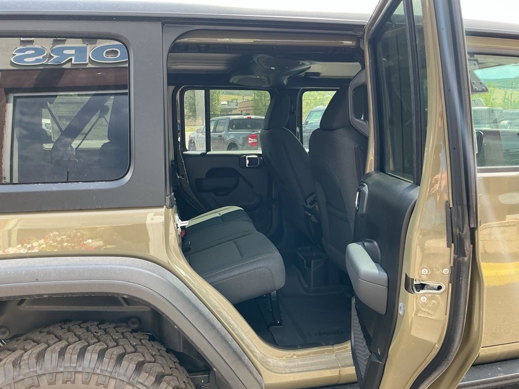 2026 Jeep Wrangler 4-Door Willys - Photo 17