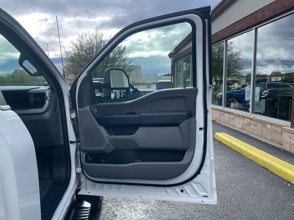 2023 Ford F-250 Super Duty XL - Photo 17