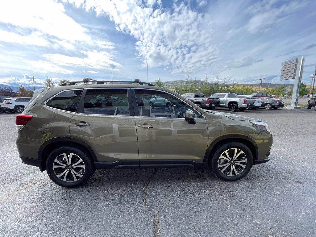 2024 Subaru Forester Limited - Photo 9