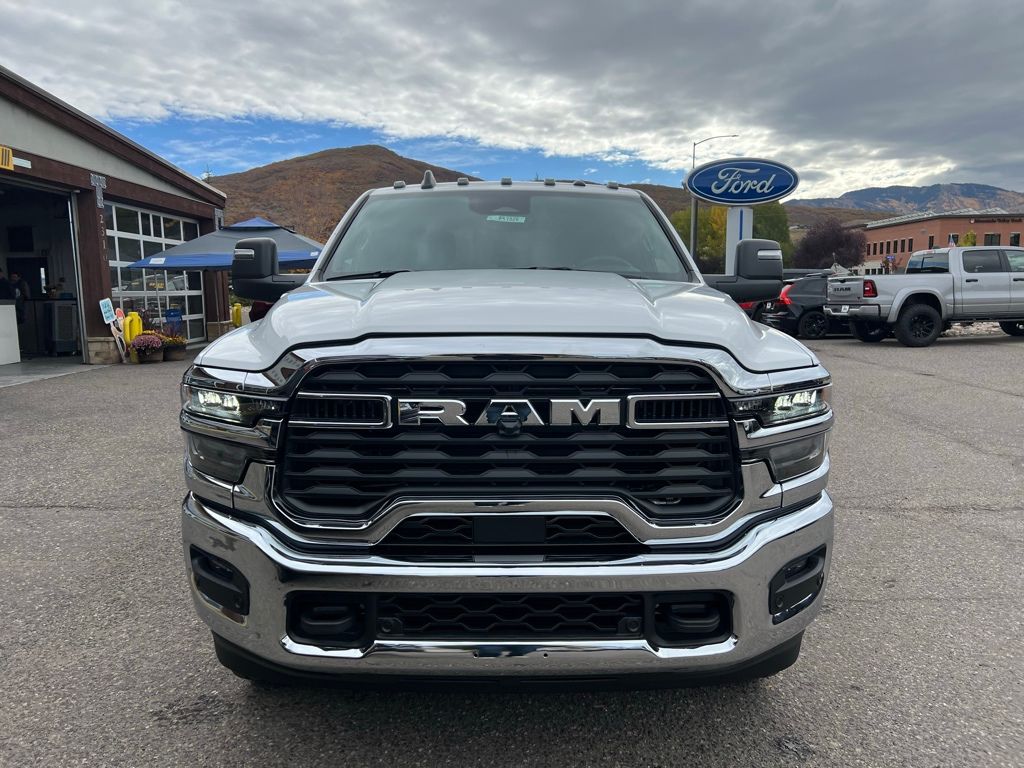 2026 RAM 3500 Tradesman - Photo 11