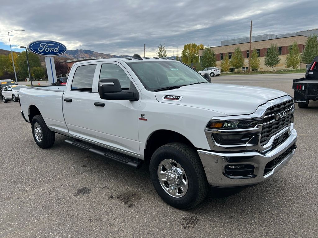 2026 RAM 3500 Tradesman - Photo 10
