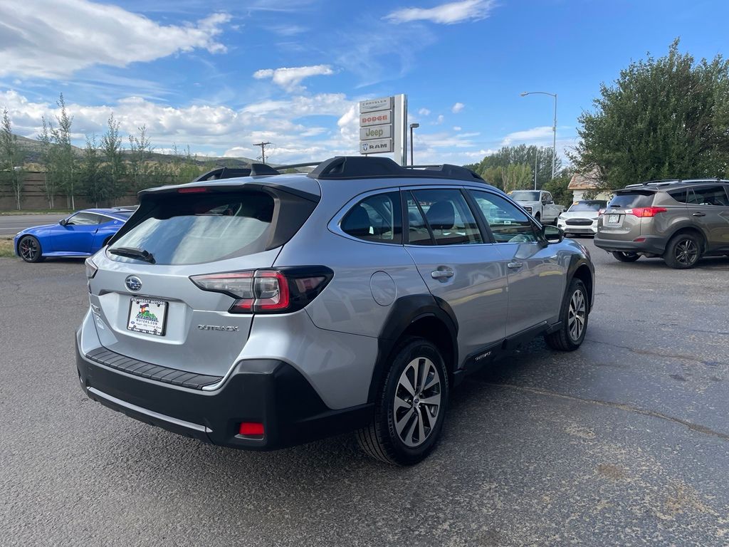 2024 Subaru Outback Base - Photo 8