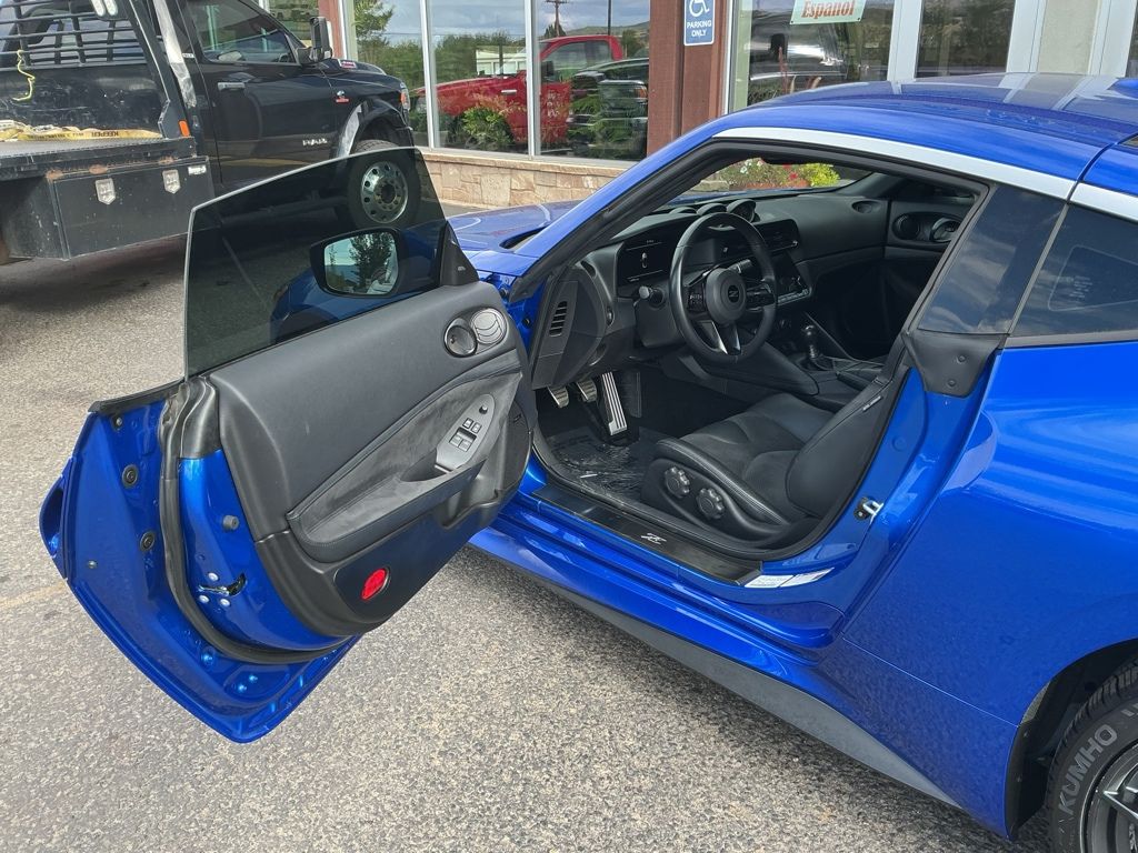 2025 Nissan Z Performance - Photo 12