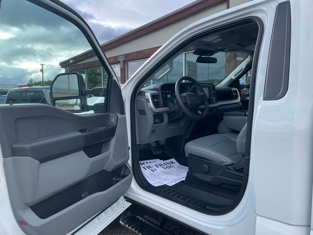 2023 Ford F-250 Super Duty XL - Photo 12