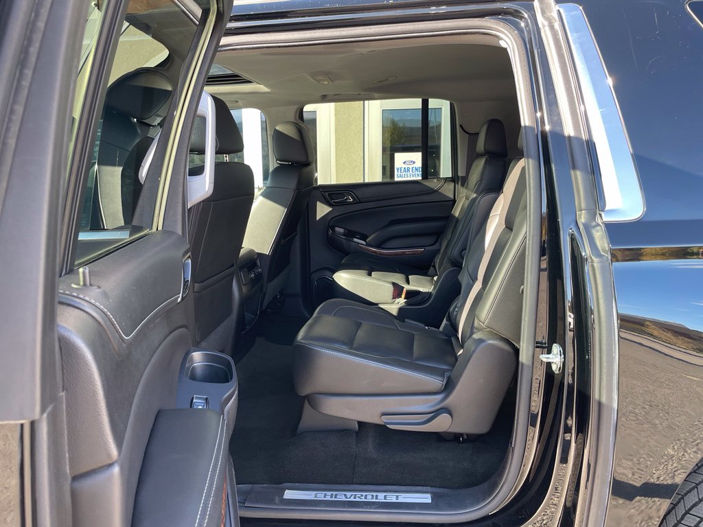 2017 Chevrolet Suburban Premier - Photo 13