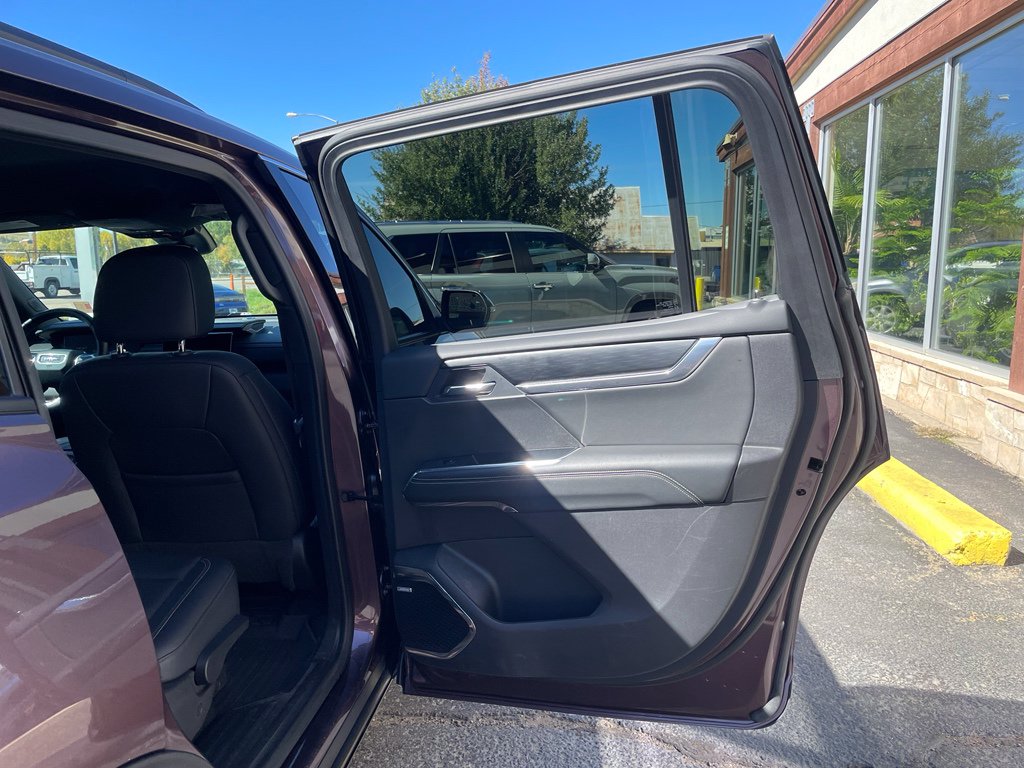 2025 GMC Acadia Elevation - Photo 20