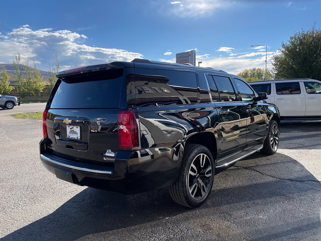 2017 Chevrolet Suburban Premier - Photo 6