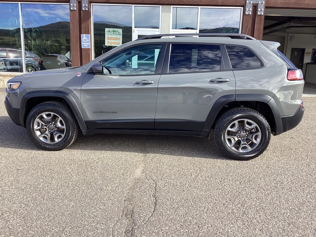 Used 2019 Jeep Cherokee Trailhawk with VIN 1C4PJMBN4KD400666 for sale in Steamboat Springs, CO