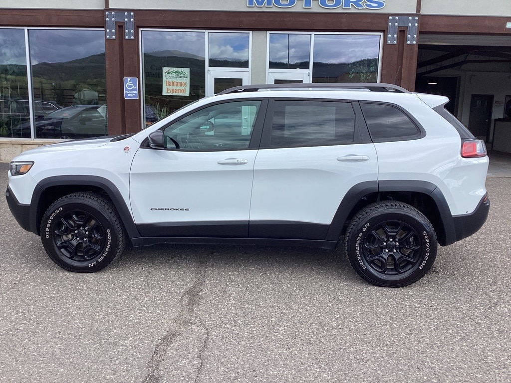 Used 2019 Jeep Cherokee Trailhawk with VIN 1C4PJMBN6KD379237 for sale in Steamboat Springs, CO