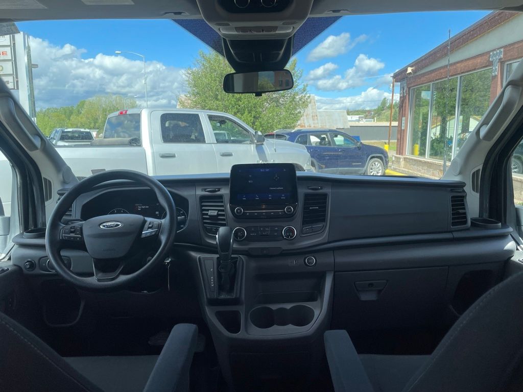 2020 Ford Transit Passenger Van XLT - Photo 21