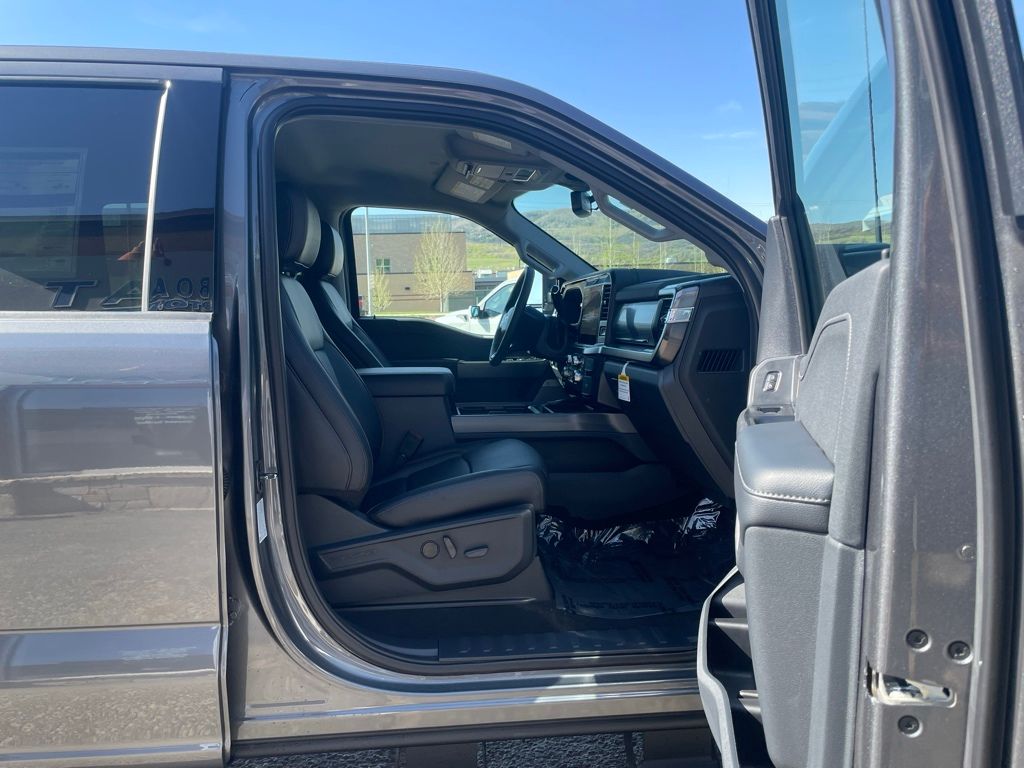 2026 Ford F-350 Super Duty Lariat - Photo 22