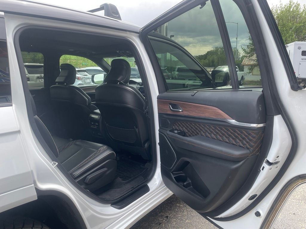 2021 Jeep Grand Cherokee L Summit - Photo 18