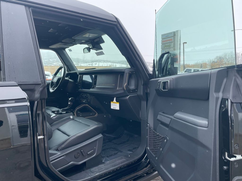 2025 Ford Bronco 4-Door Badlands - Photo 19