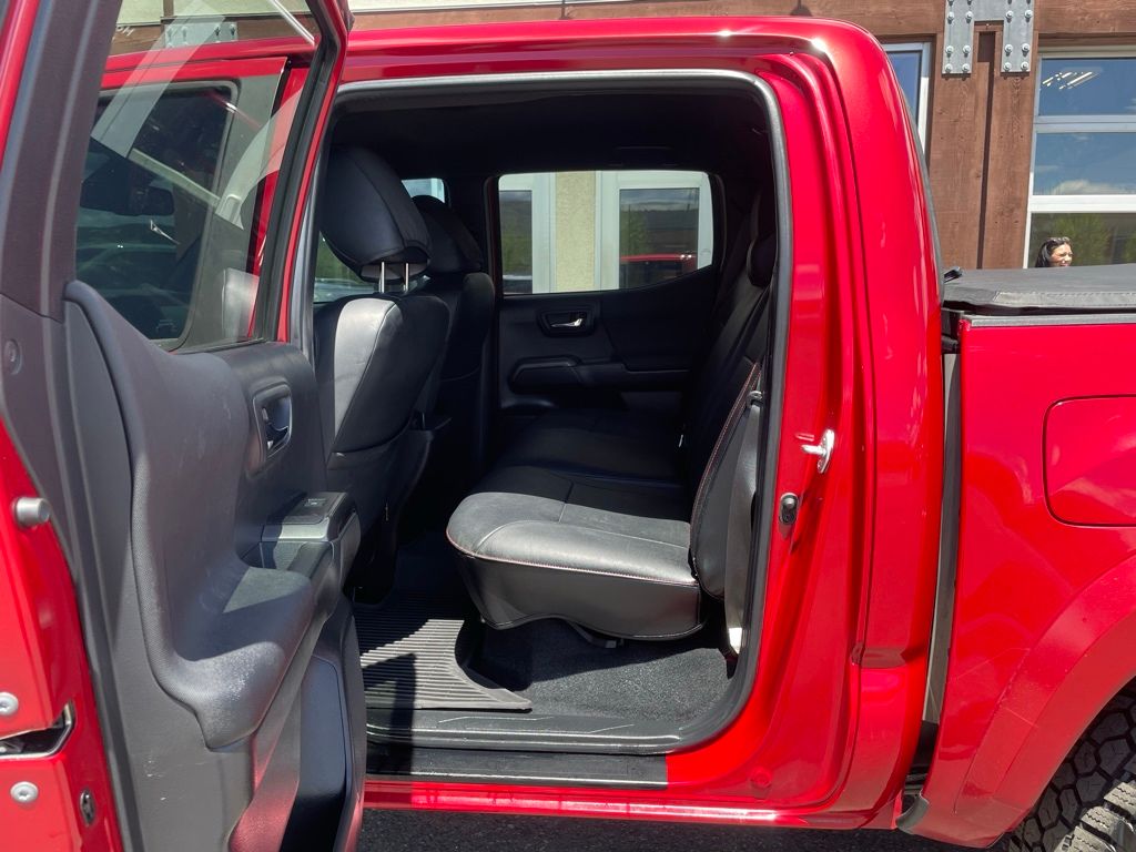 2022 Toyota Tacoma TRD Sport - Photo 16
