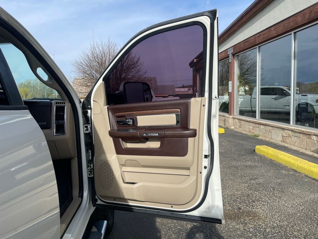 2017 RAM Ram 2500 Pickup Laramie - Photo 25