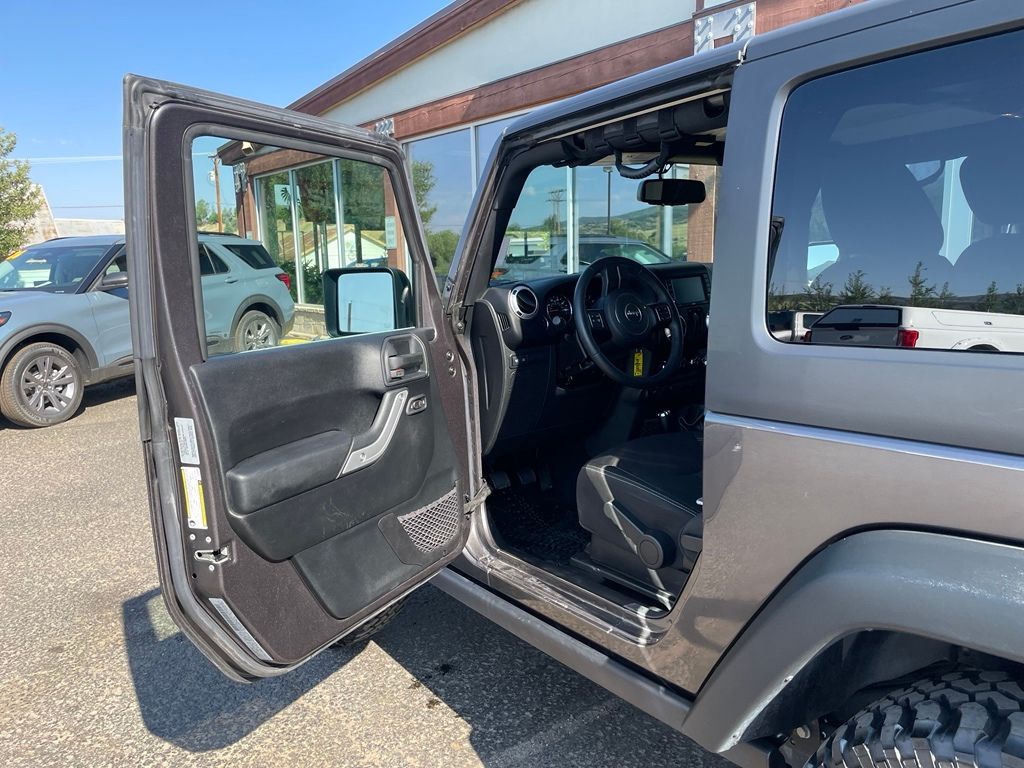 2016 Jeep Wrangler Rubicon - Photo 12