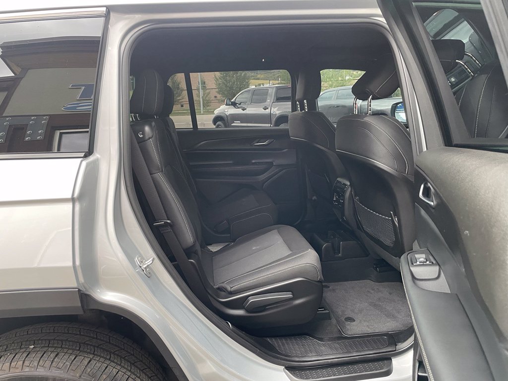 2025 Jeep Grand Cherokee L Laredo - Photo 17