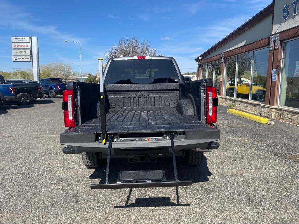 2026 Ford F-350 Super Duty Lariat - Photo 9