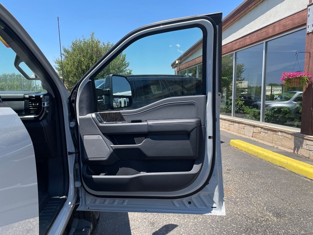 2026 Ford F-350 Super Duty Lariat - Photo 22