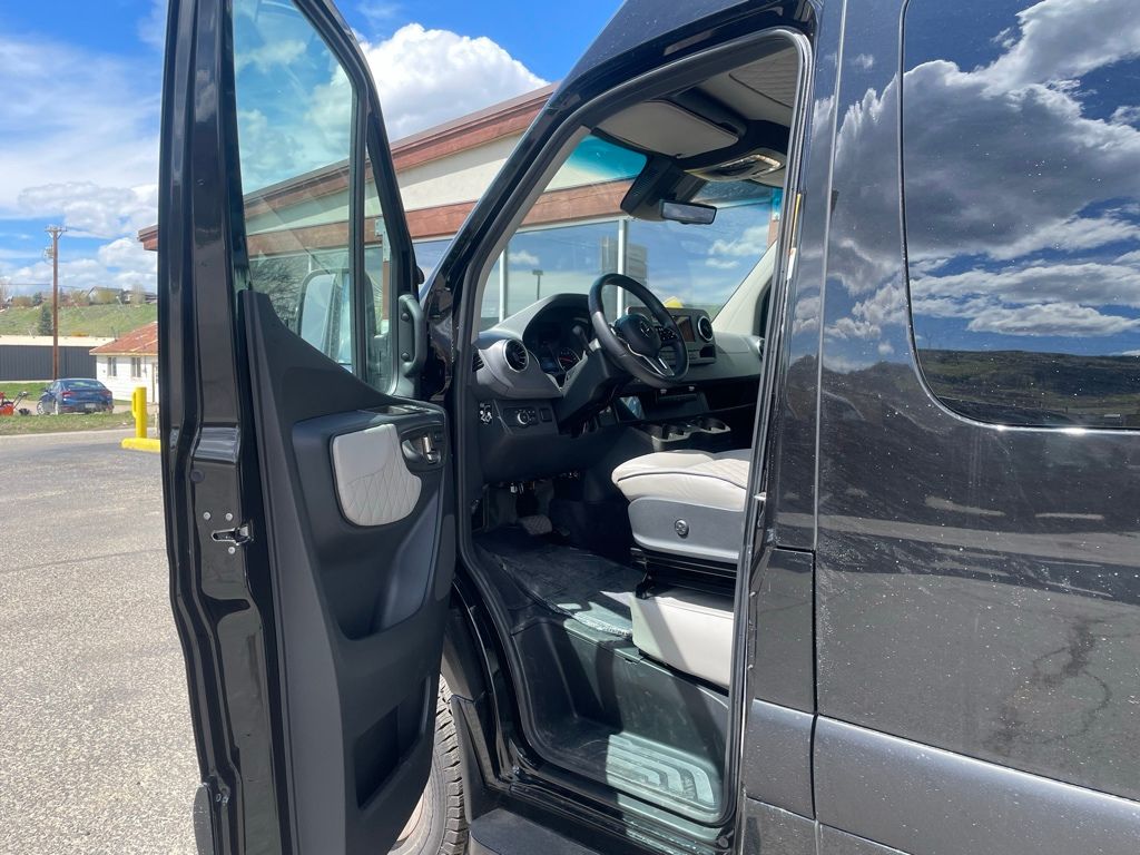 2023 Mercedes-Benz Sprinter Cargo Van Base - Photo 14