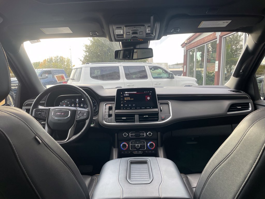 2023 GMC Yukon AT4 - Photo 28