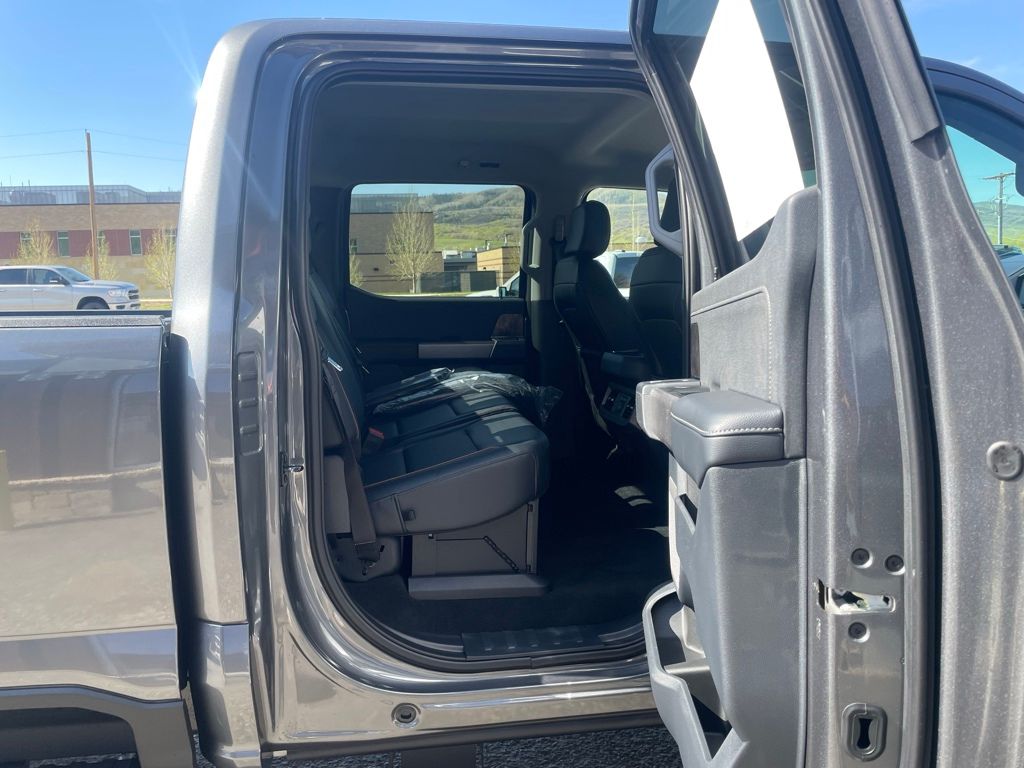 2026 Ford F-350 Super Duty Lariat - Photo 20