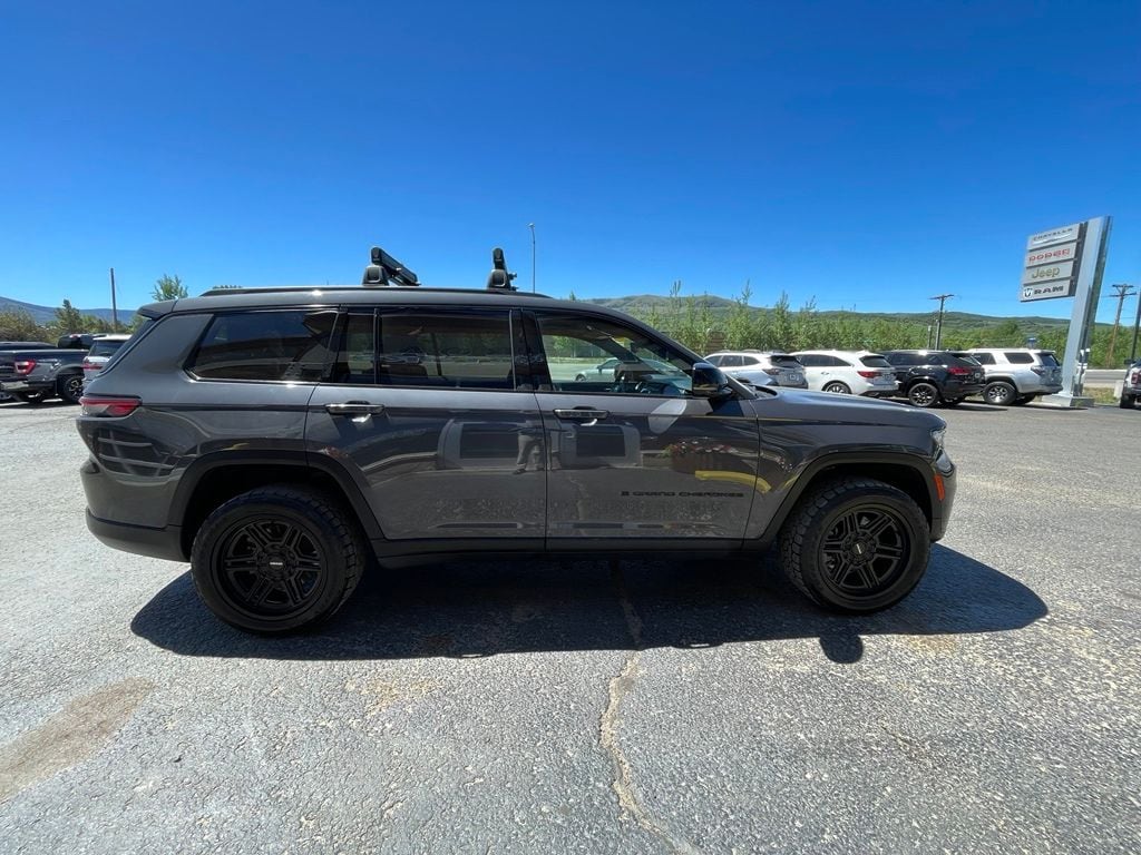 2023 Jeep Grand Cherokee L Altitude - Photo 9