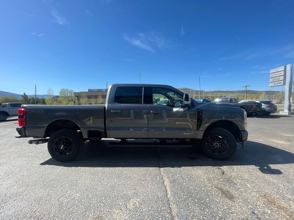 2026 Ford F-350 Super Duty Lariat - Photo 11