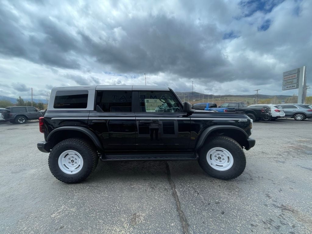 2026 Ford Bronco 4-Door Heritage Editon - Photo 9