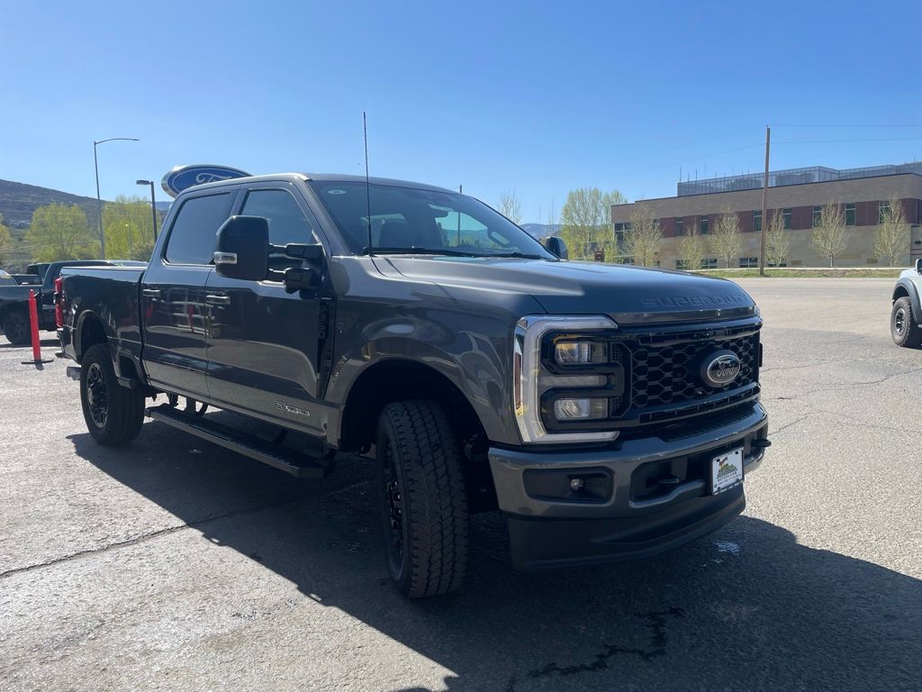 2026 Ford F-350 Super Duty Lariat - Photo 12