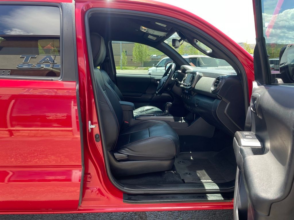 2022 Toyota Tacoma TRD Sport - Photo 22