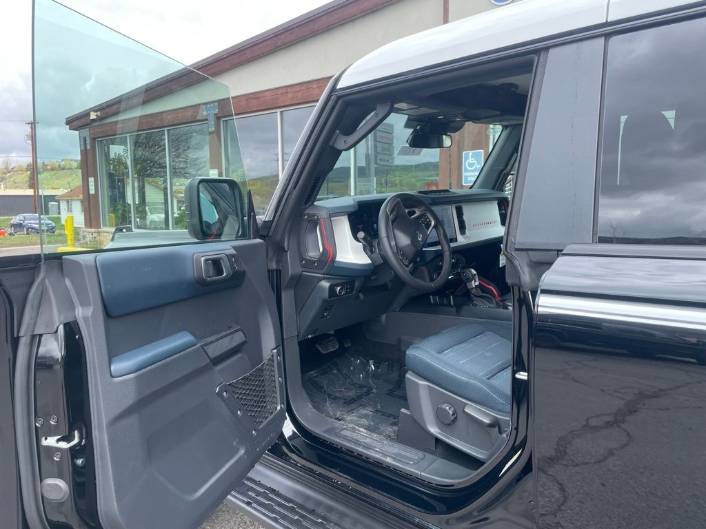 2026 Ford Bronco 4-Door Heritage Editon - Photo 12