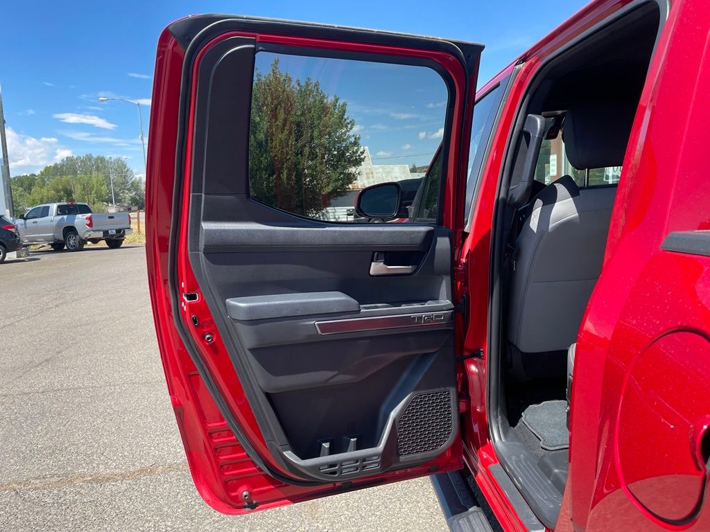 2024 Toyota Tacoma TRD Off Road - Photo 17
