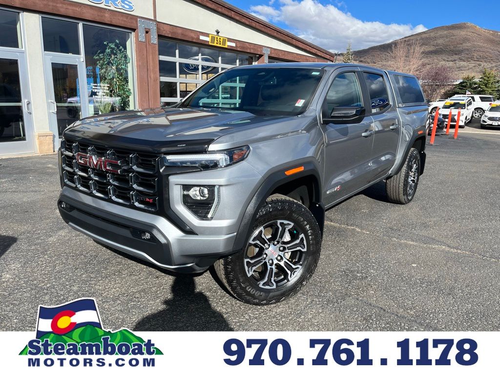 2023 GMC Canyon 4WD AT4 Crew Cab Short Box's photo