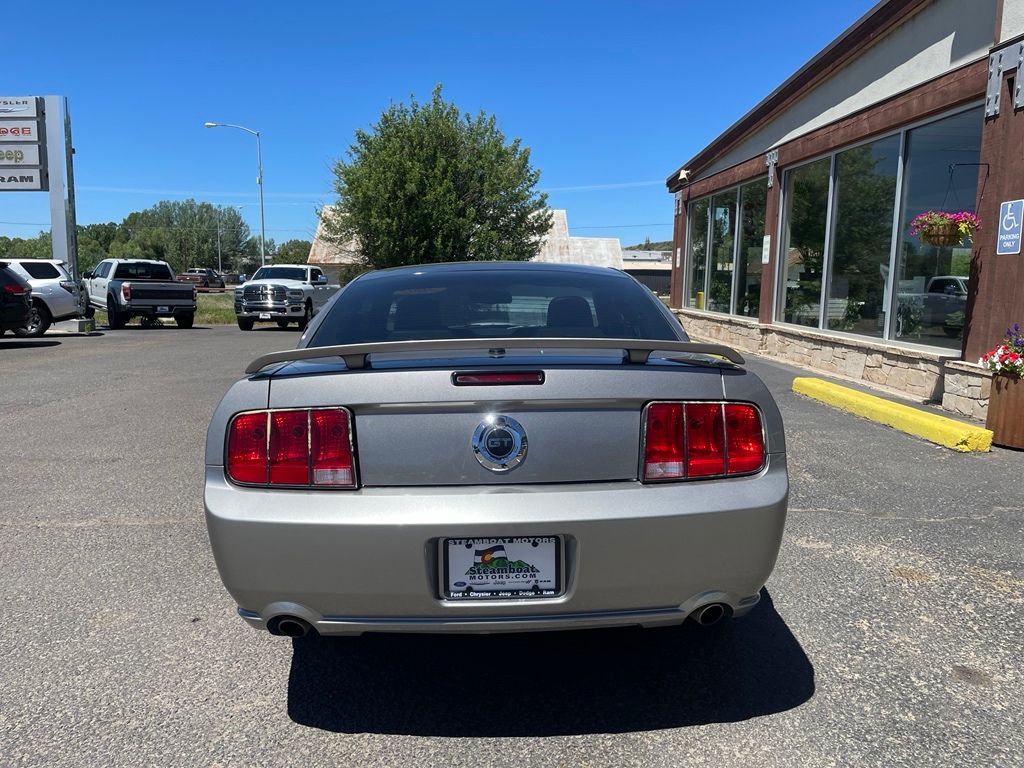 2009 Ford Mustang GT Premium - Photo 6