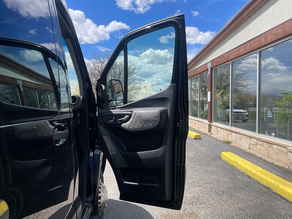 2023 Mercedes-Benz Sprinter Cargo Van Base - Photo 31
