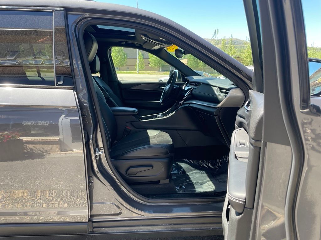 2023 Jeep Grand Cherokee L Altitude - Photo 22