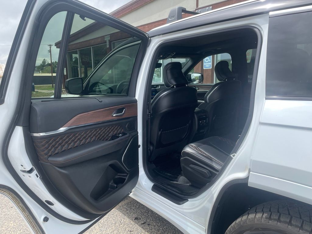 2021 Jeep Grand Cherokee L Summit - Photo 15