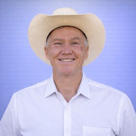 Staff member Robert Stewart from ID_a24eac